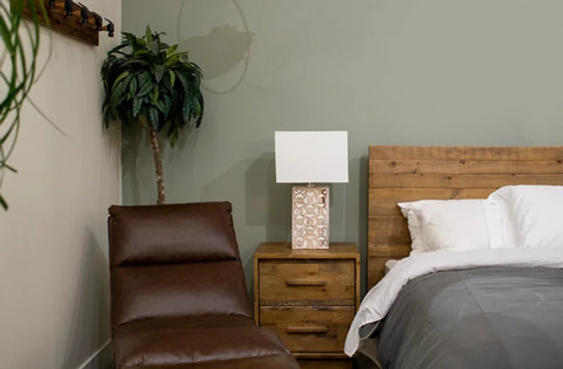 Liora Blossom Lamp