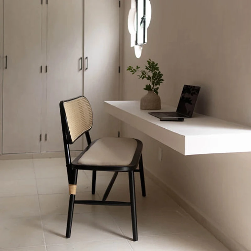 Yarven Small Bench - Black