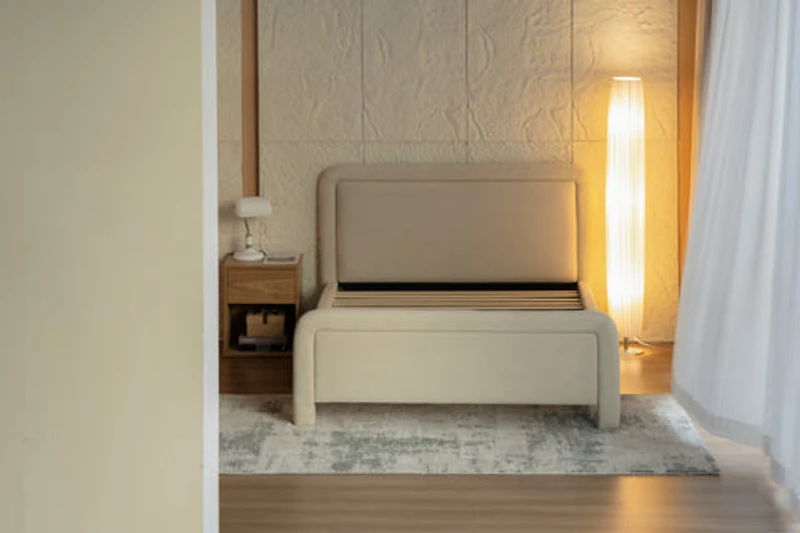 Enya Queen Bed