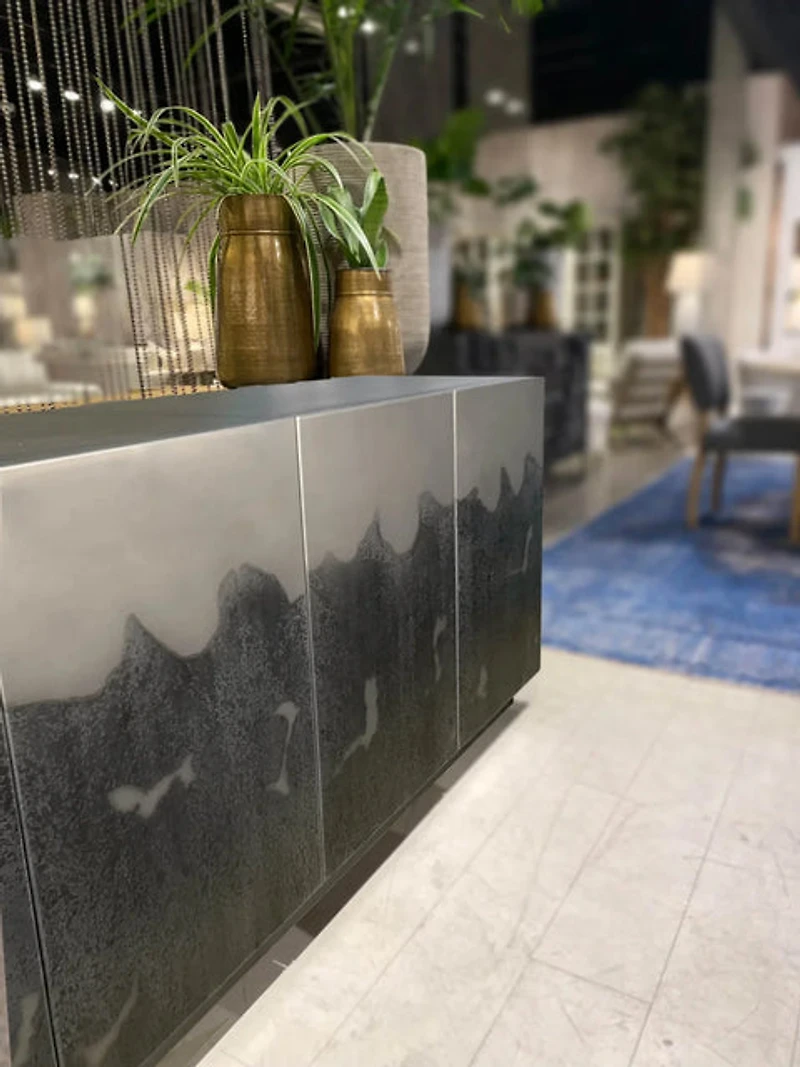Mireya Sideboard