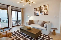 Ciro Coffee Table w/ Lift Top