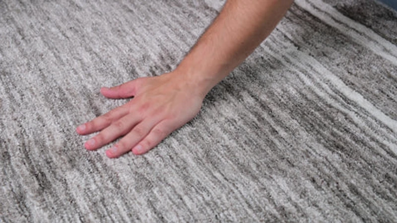 Leela Grey Modern Brushstroke Patterned Rug