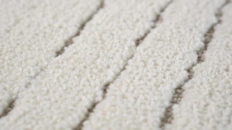 Leela Ivory Linear Modern Area Rug