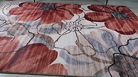 Lily Cream Elegant Vintage-Inspired Rug