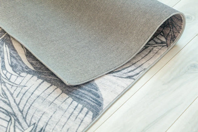 Lily Grey Traditional Distressed Floral Rug