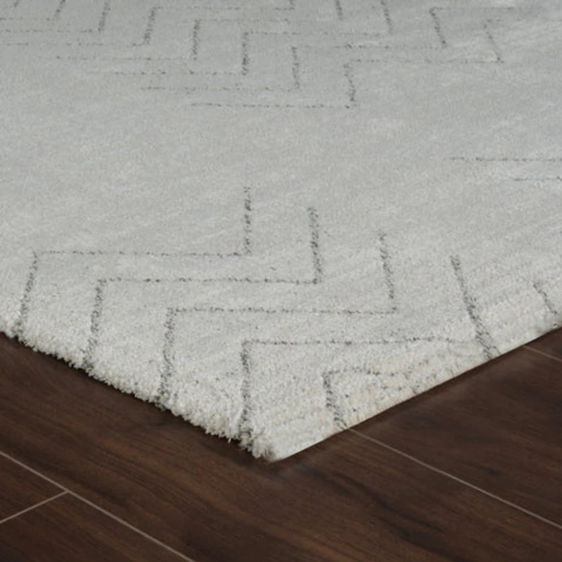 Milano Beige Chevron Pattern Area Rug – 7' x 10'