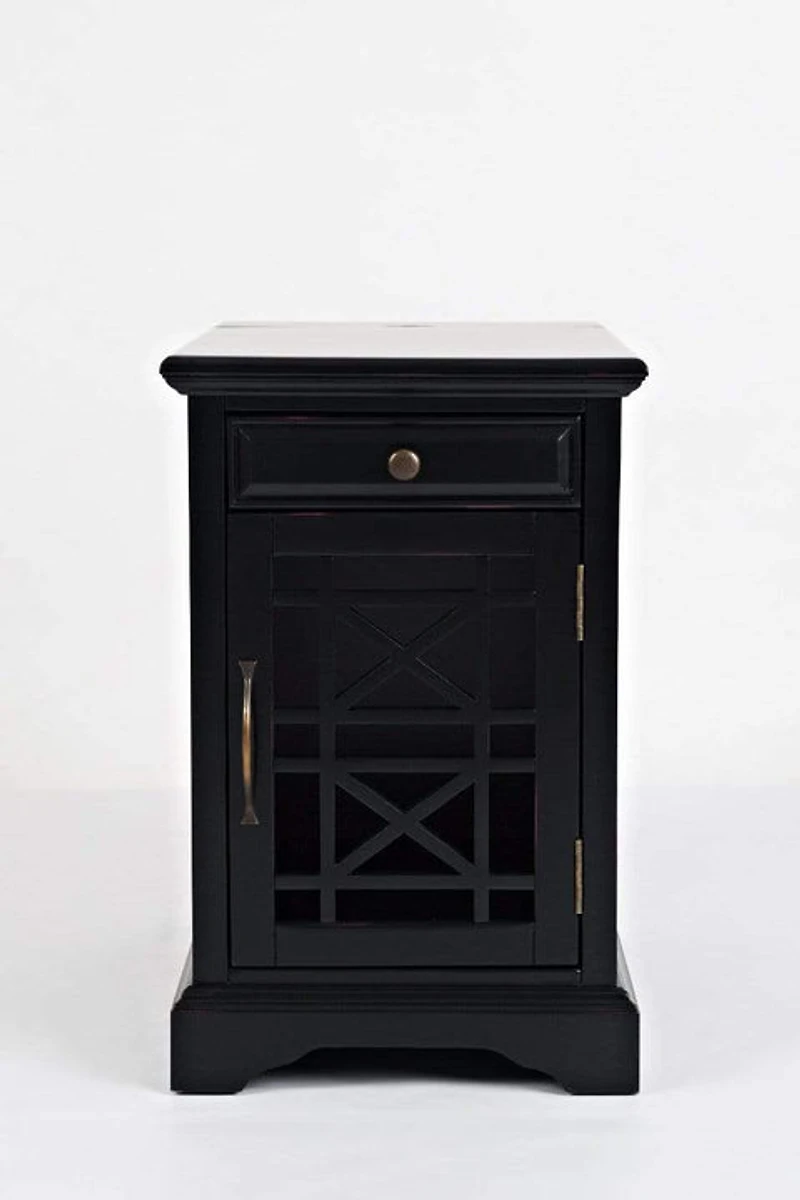 FLOOR MODEL Craftsman chairside table