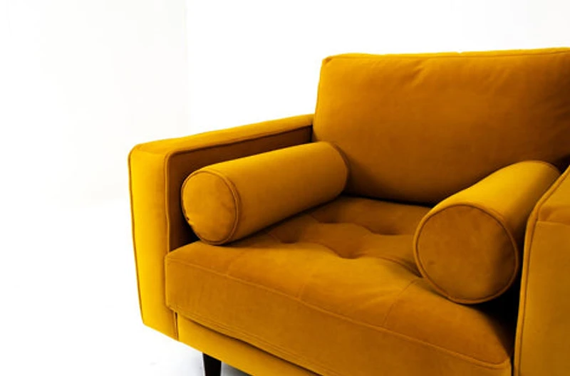 Robbie Velvet Chair - Mustard