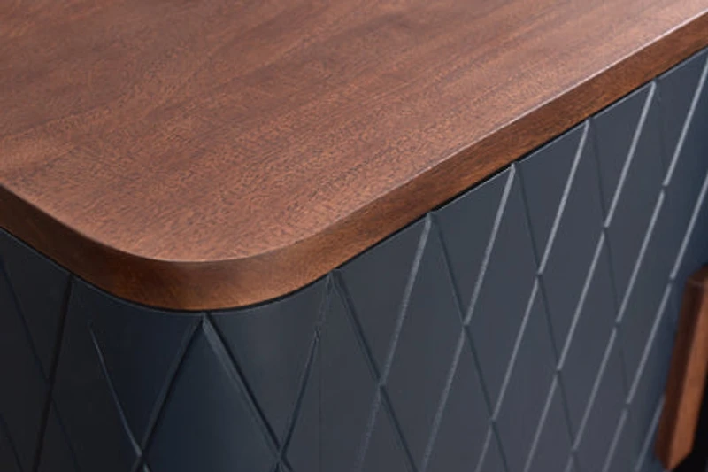 Hearth & Hide Sideboard