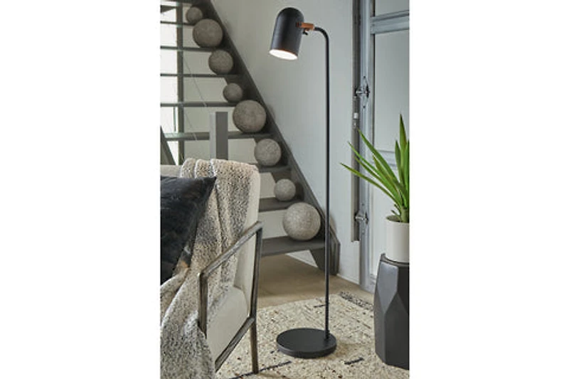 Ridgewick Floor Lamp
