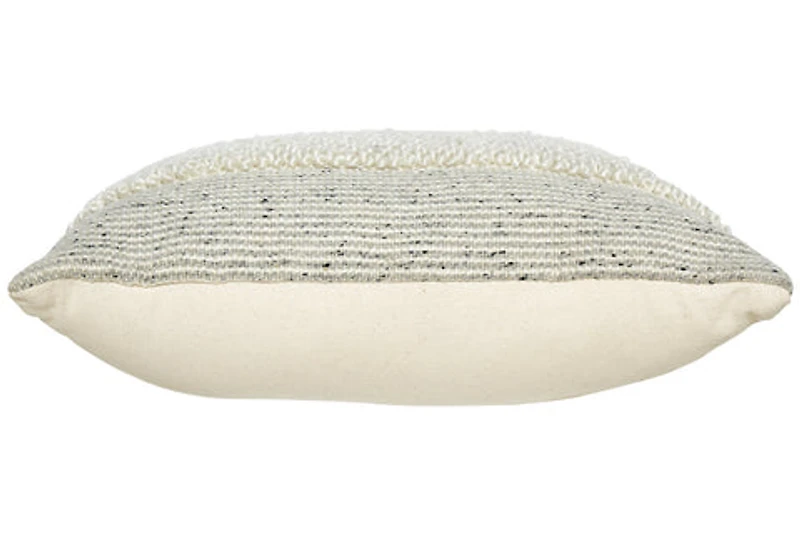 Rowcher Pillow