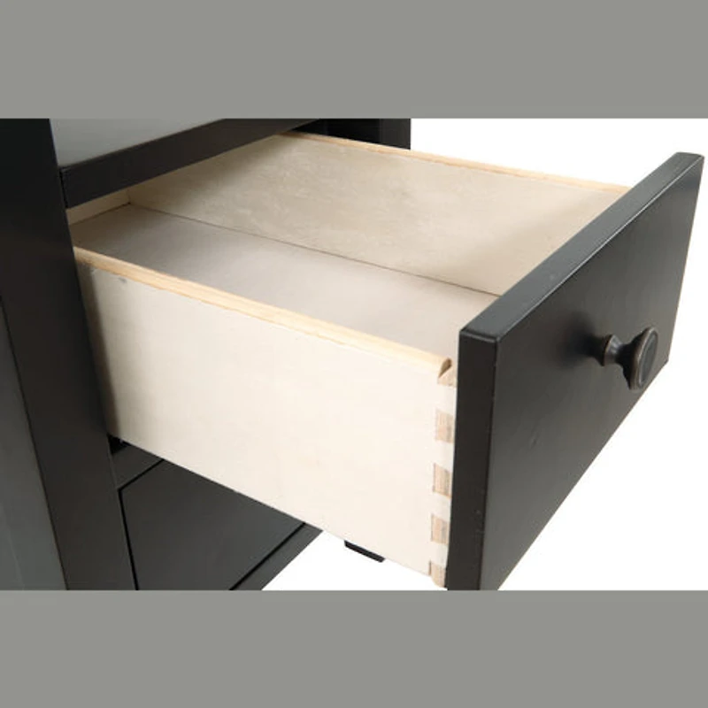 Ezmonei Chairside End Table