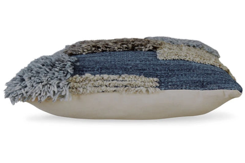 Gibbend Pillow (Set of 4)