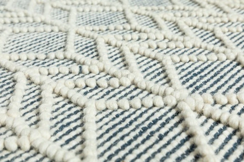 CIMO HAND WOVEN RUG IVORY/BLUE