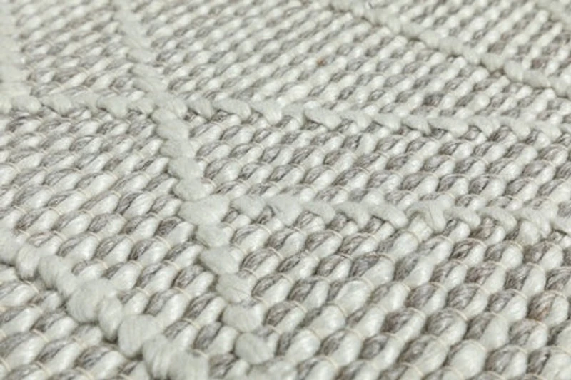 LABIN HAND WOVEN RUG WHITE/GRAY