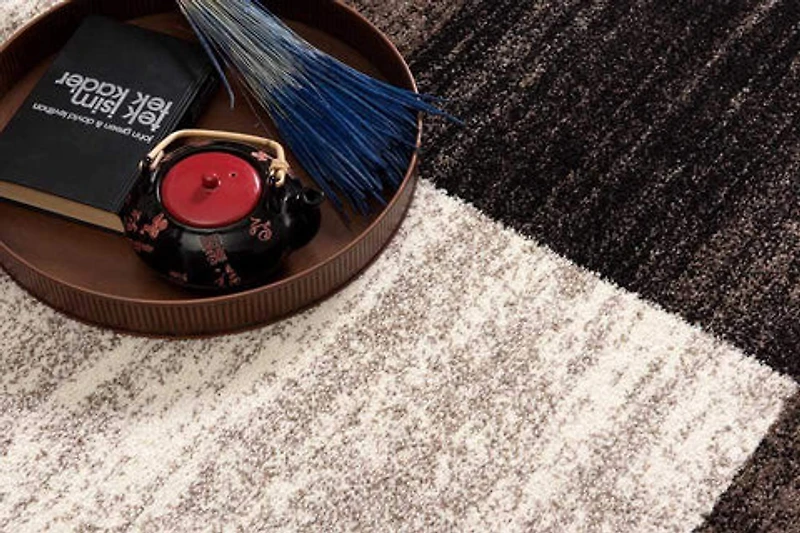 Courtney Rug - 204244 Brown