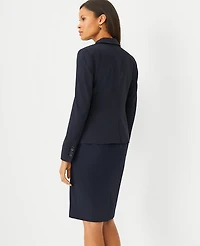 Ann Taylor The Petite Notched One Button Blazer in Seasonless Stretch Size 00 Nocturne Navy Women's