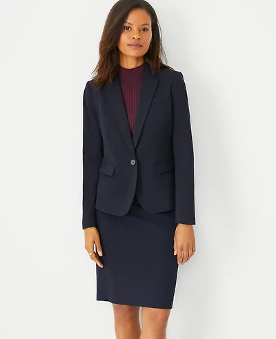 Ann Taylor The Petite Notched One Button Blazer in Seasonless Stretch Size 00 Nocturne Navy Women's