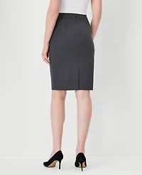 Ann Taylor The Seamed Pencil Skirt Seasonless Stretch