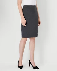 Ann Taylor The Seamed Pencil Skirt Seasonless Stretch