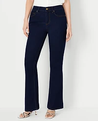 Ann Taylor Petite Mid Rise Boot Cut Jeans in Rinse Wash - Curvy Fit Size 00 Women's