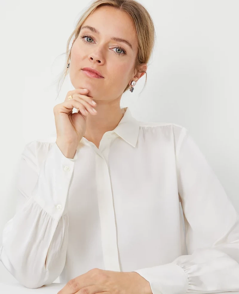 Ann Taylor Petite Collared Shirred Yoke Button Down Shirt Size Large Winter White Women's