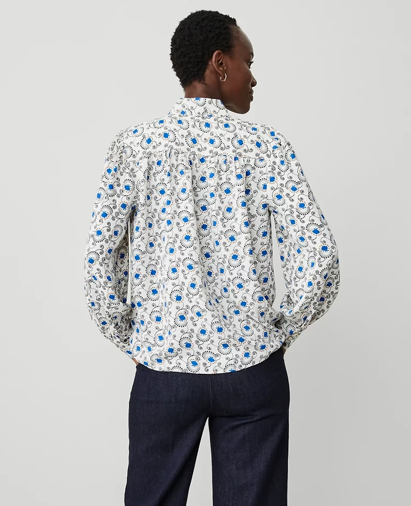 Ann Taylor Floral Multi Button Shirt Size Large Winter White Women's