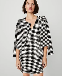 Ann Taylor Houndstooth V-Neck Sleeveless Shift Dress Size 0 Black/White Multi Women's