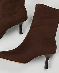 Ann Taylor Microstretch Suede Pointy Toe Bootie Size 9 1/2 Pure Chocolate Women's