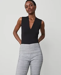 Ann Taylor Petite Sleeveless V-Neck Top Women's