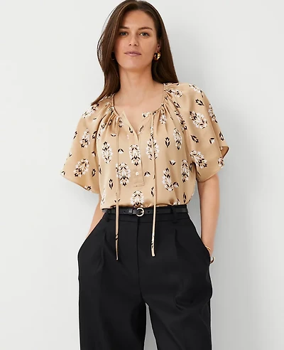Ann Taylor Floral Shirred Tie Neck Button Popover Top Size XS Baguette Women's