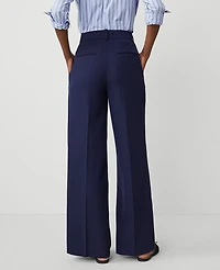 Ann Taylor The Petite Pleated Wide-Leg Pant in Textured Drape - Curvy Fit Size 2 Navy Women's