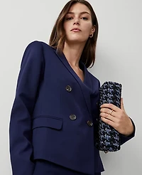 Ann Taylor The Petite Shorter Tailored Double Breasted Blazer in Textured Drape Size 0 Navy Women's