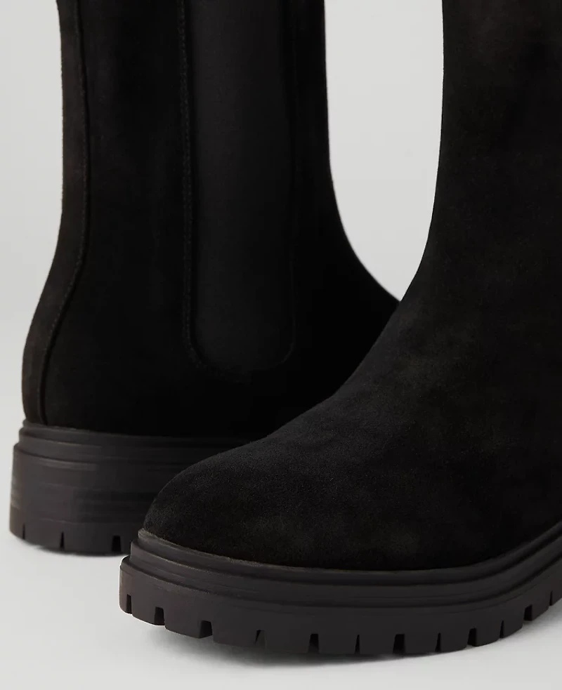 Ann Taylor Chelsea Flat Suede Bootie Black Women's