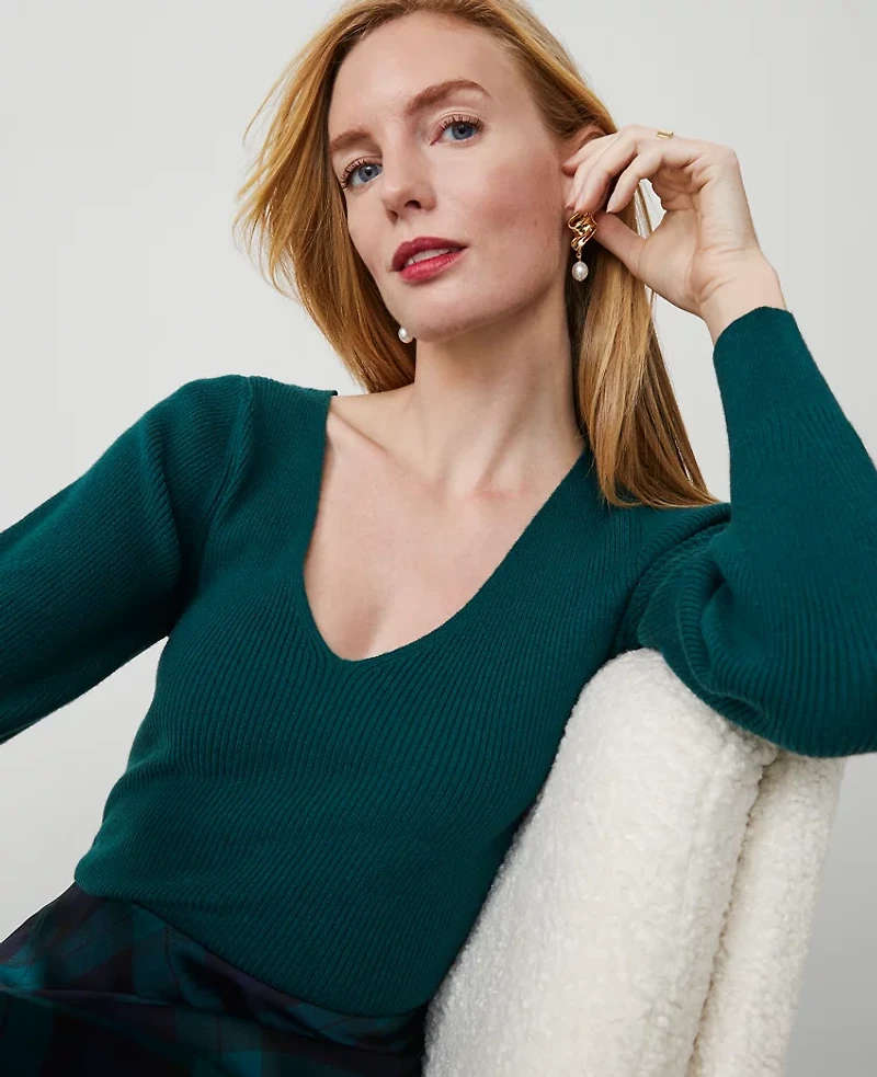 Ann Taylor Puff-Sleeve V-Neck Sweater Size XS Rainforest Women's