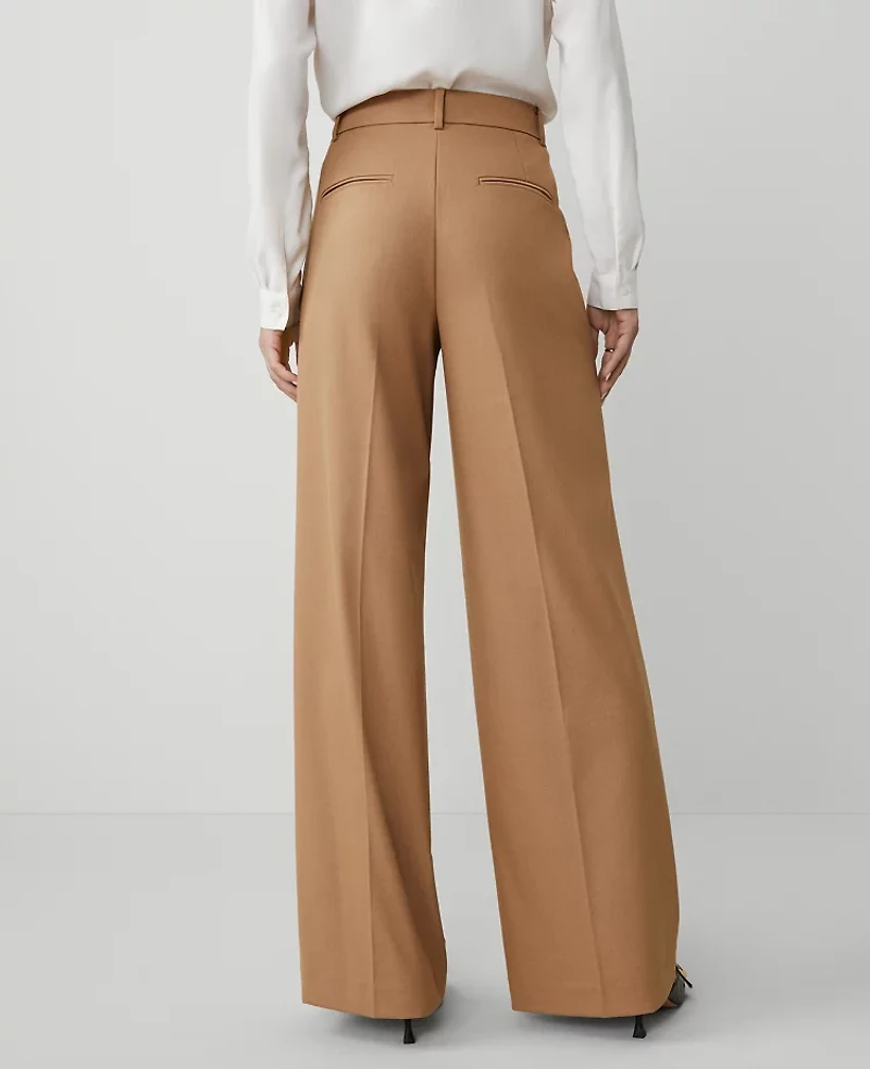 Ann Taylor The Wide-Leg Pant in Seasonless Stretch — Curvy Fit Size 2 Perfect Camel Women's