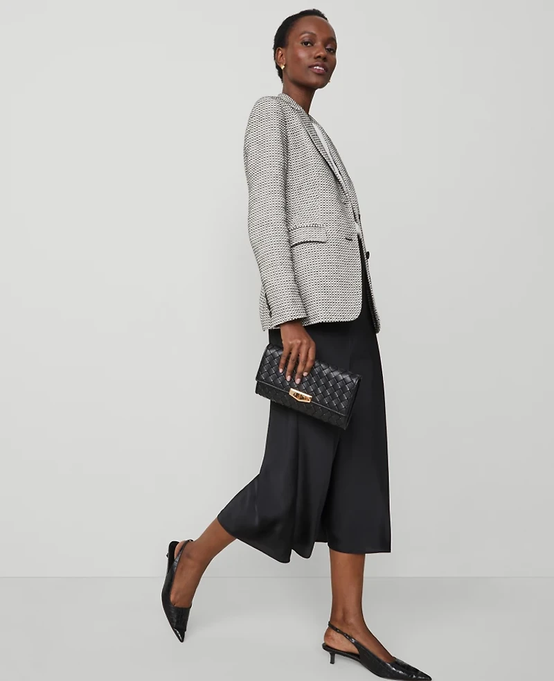 Ann Taylor The Petite Greenwich Blazer in Plaid Tweed Size 6 Black/White Multi Women's