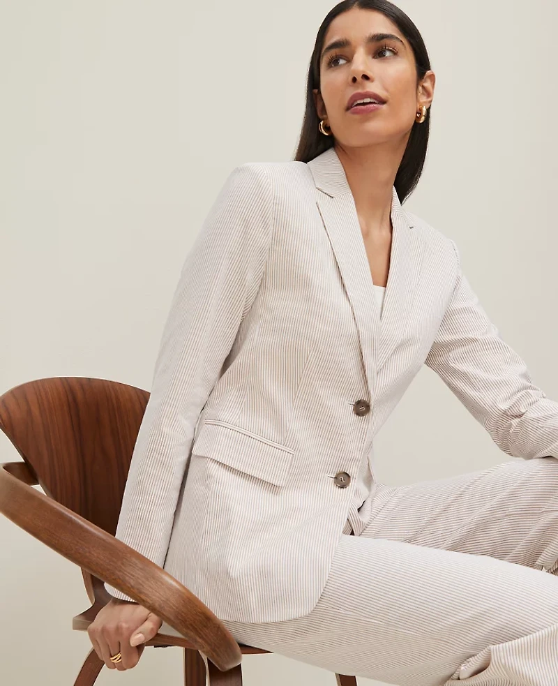 Ann Taylor The Long Notched Two Button Blazer Seersucker Cappuccino Tan Women's