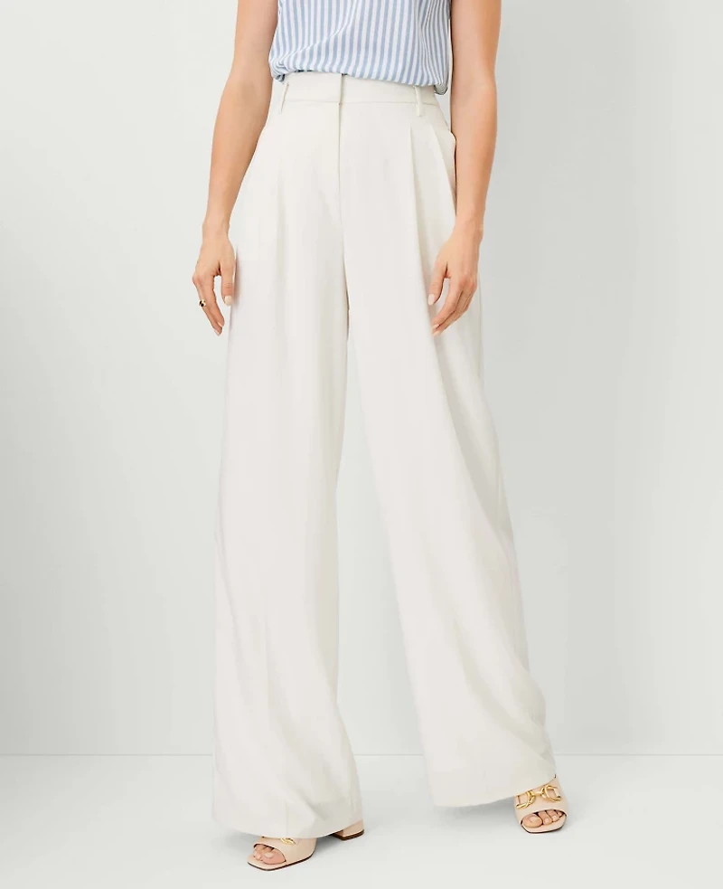 Ann Taylor The Petite Pleated Wide-Leg Pant Size 16 Winter White Women's