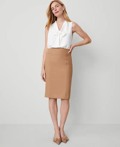 Ann Taylor The High-Waist Seamed Pencil Skirt in Seasonless Stretch Size 12 Perfect Camel Women's