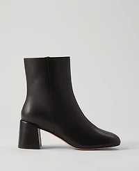 Ann Taylor Flare Heel Leather Bootie Size 9 1/2 Black Women's