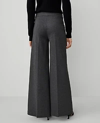 Ann Taylor The Dramatic Wide-Leg Pant in Heather Ponte Size 0 Moonlight Grey Heather Women's