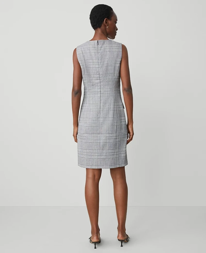 Ann Taylor The Petite Button Shift Dress in Plaid Size 00 Black Women's