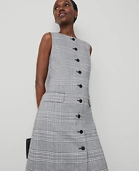 Ann Taylor The Petite Button Shift Dress in Plaid Size 00 Black Women's