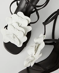 Ann Taylor Flower-Embellished Leather Sandals Size 8 1/2 White Women's