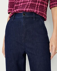 Ann Taylor High Rise Trouser Jeans in Classic Rinse Wash Size 6 Women's