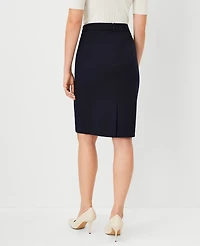 Ann Taylor The Petite Seamed Pencil Skirt Seasonless Stretch — Curvy Fit Women's