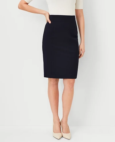 Ann Taylor The Petite Seamed Pencil Skirt Seasonless Stretch — Curvy Fit Women's