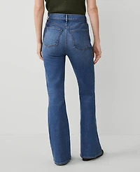 Ann Taylor High Rise Flare Jeans in Luxe Medium Wash Size 16 Women's