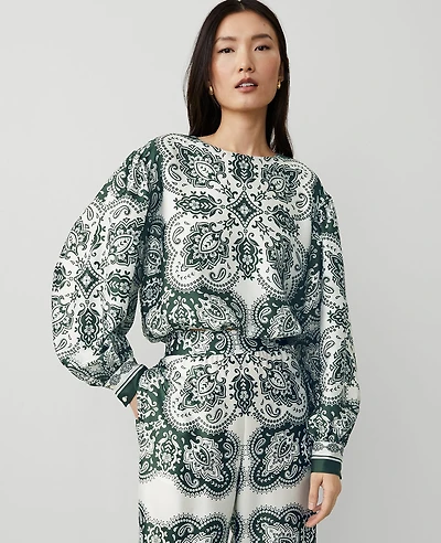 Ann Taylor Petite Paisley Satin Shirred Bubble Top Size 2XS Dried Cilantro Women's